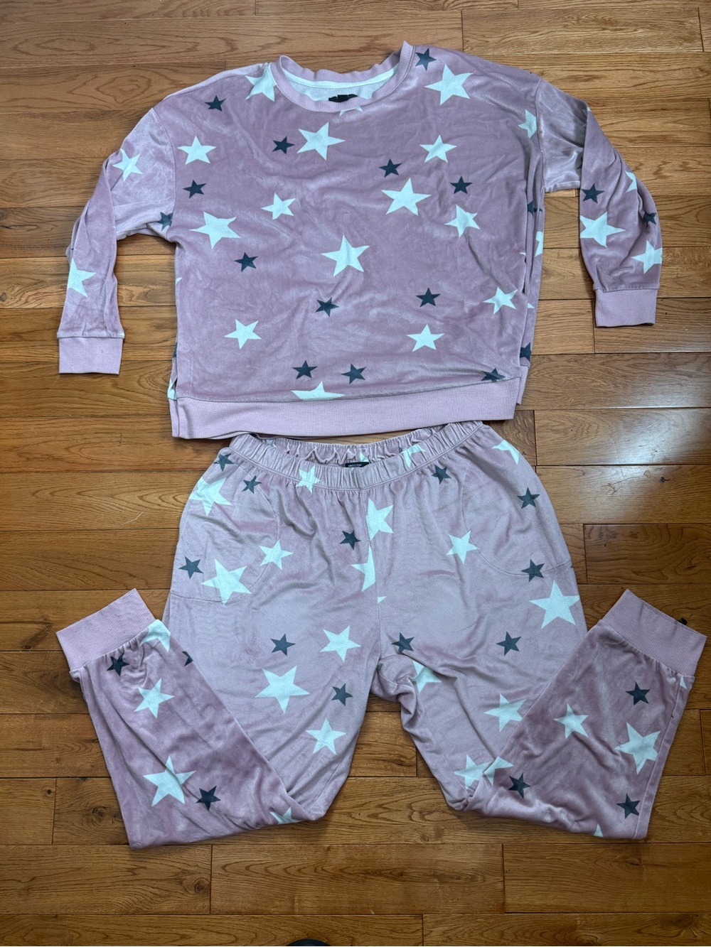 Simply Vera Vera Wang Velour Star Print Pajama Set
